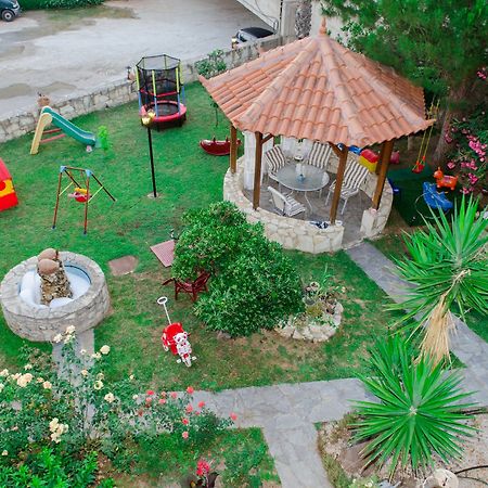 Yannis Pothoulakis Apartments Almirida エクステリア 写真