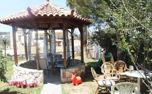 Yannis Pothoulakis Apartments Almirida エクステリア 写真