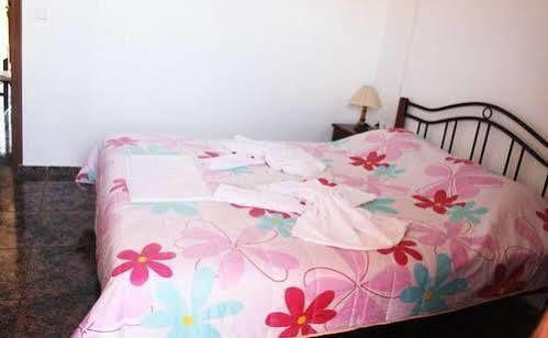 Yannis Pothoulakis Apartments Almirida エクステリア 写真